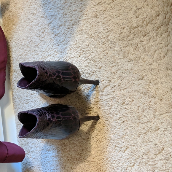 Vince Camuto Booties - Picture 5 of 5